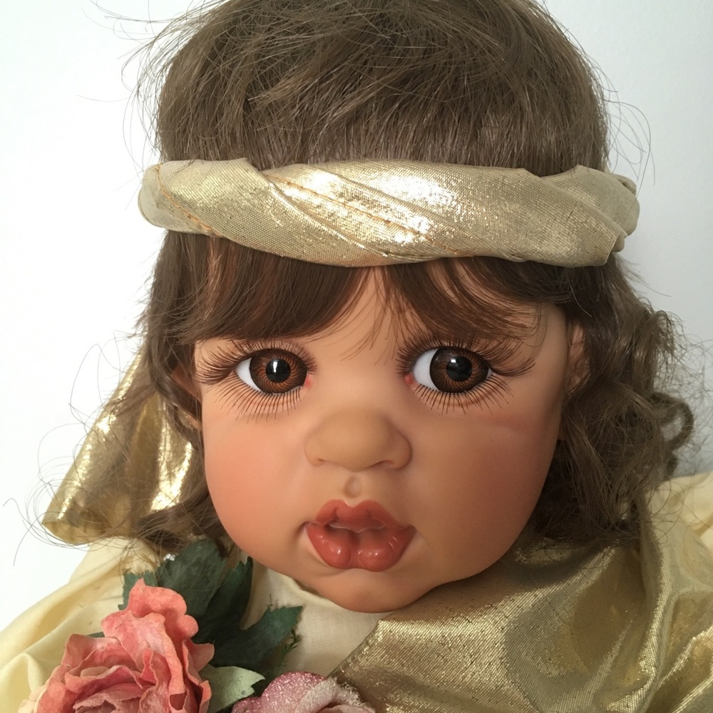 Vintage Fayzah Spanos Collection 'Halo' Precious Heirloom Doll #340/1,000 - Picture 2 of 15